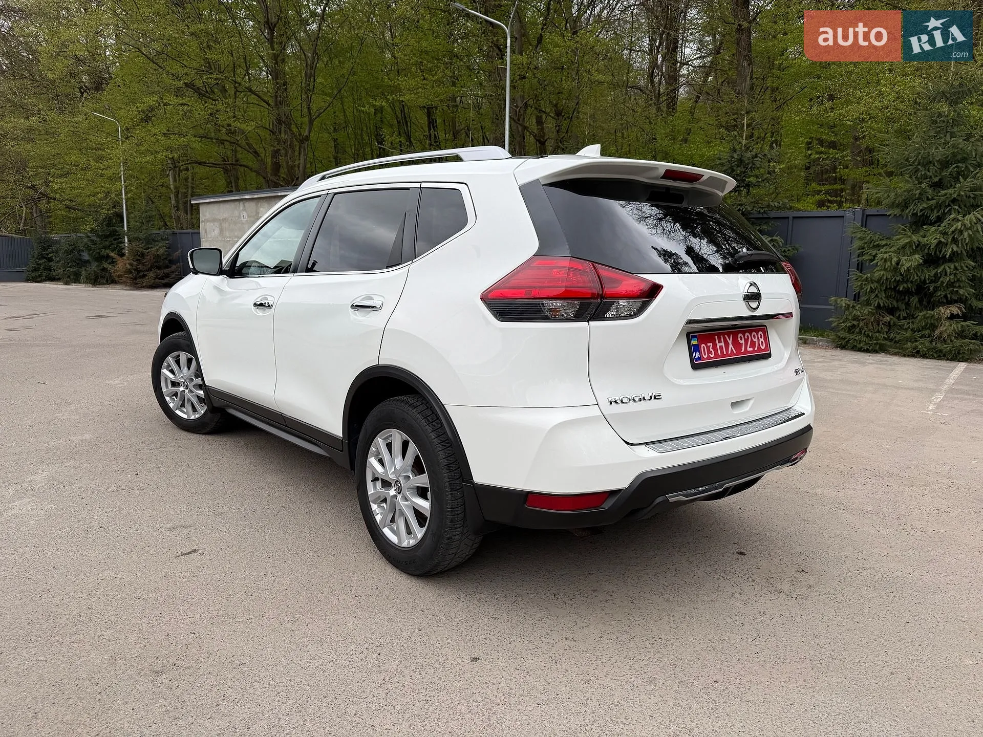 2017 Nissan Rogue - мініатюра 10