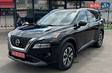 Позашляховик / Кросовер Nissan Rogue 2021 в Києві