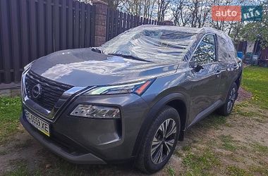 Внедорожник / Кроссовер Nissan Rogue 2023 в Львове
