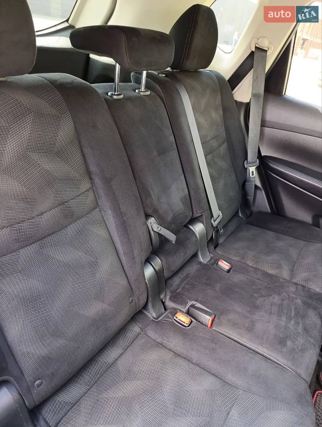 2014 Nissan Rogue - мініатюра 25