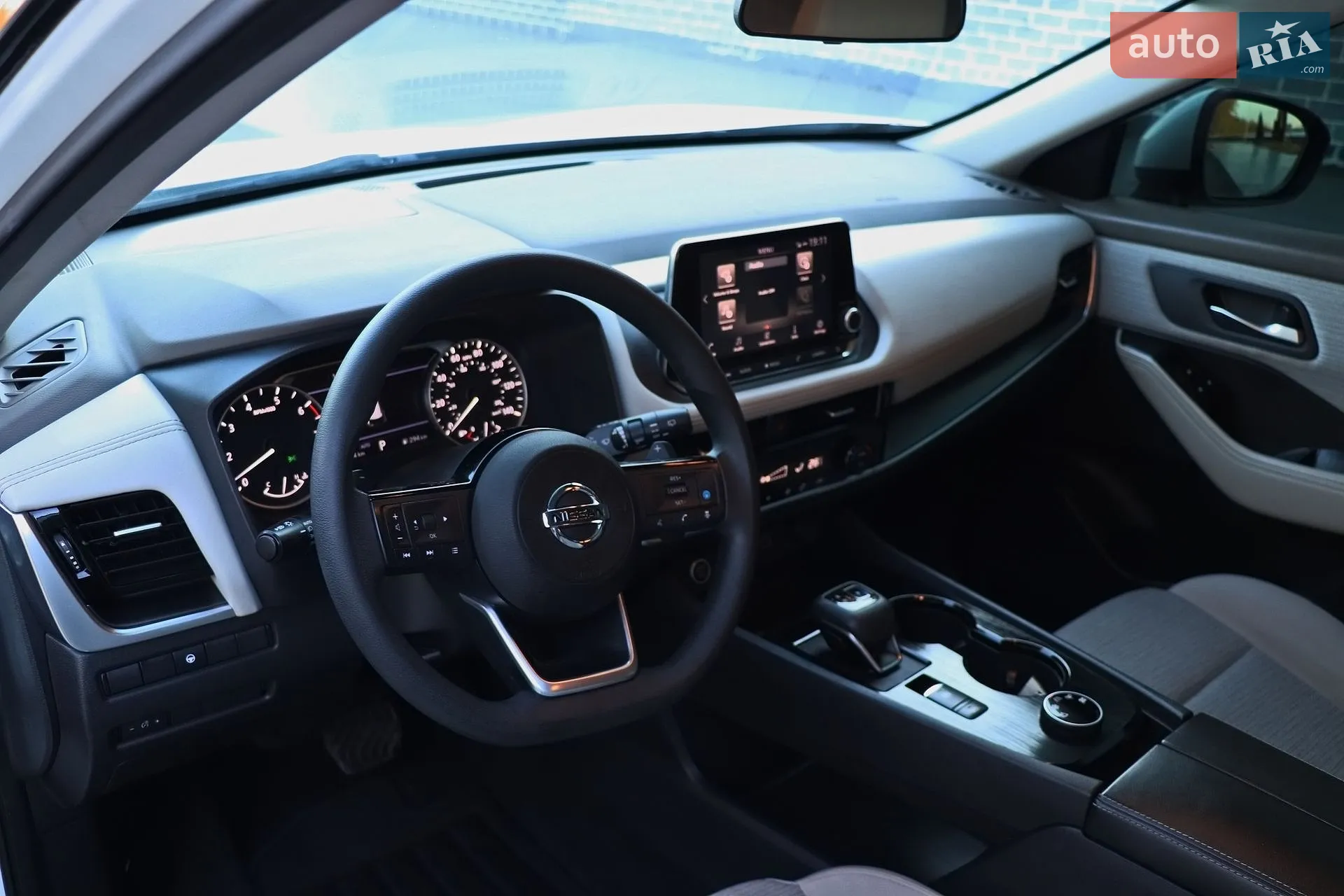 2021 Nissan Rogue - мініатюра 13