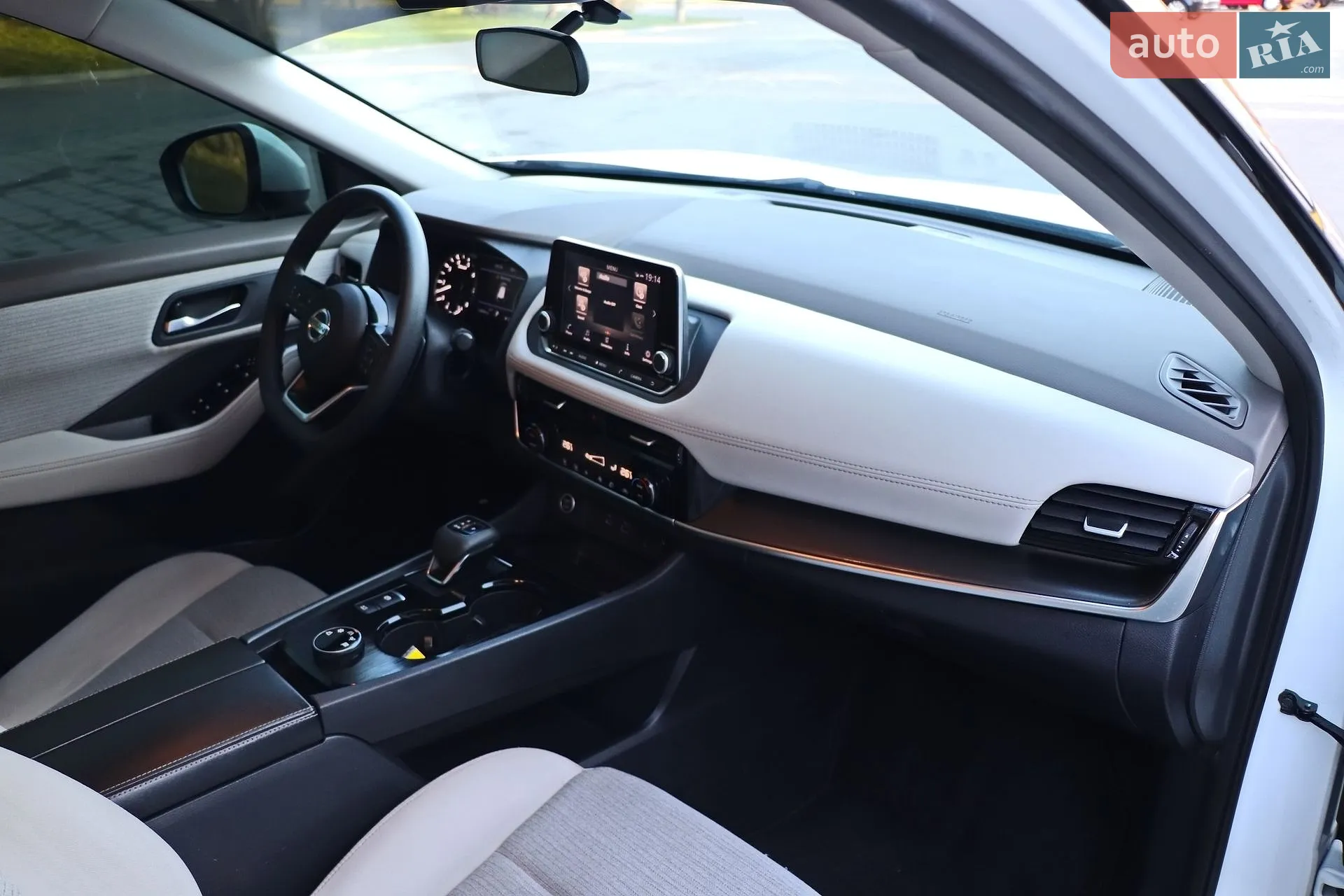 2021 Nissan Rogue - мініатюра 22