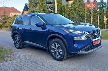 Внедорожник / Кроссовер Nissan Rogue 2023 в Луцке