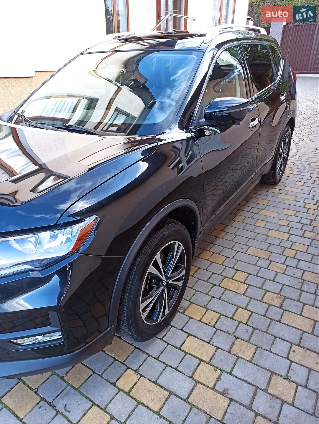 2018 Nissan Rogue - мініатюра 2