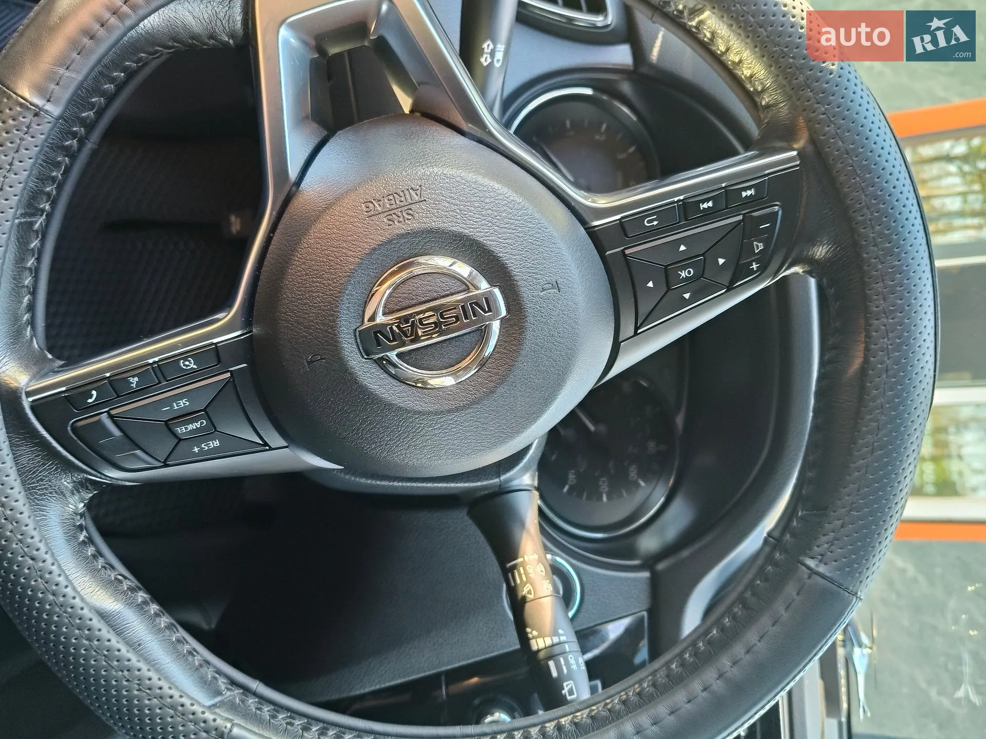 2018 Nissan Rogue - мініатюра 3