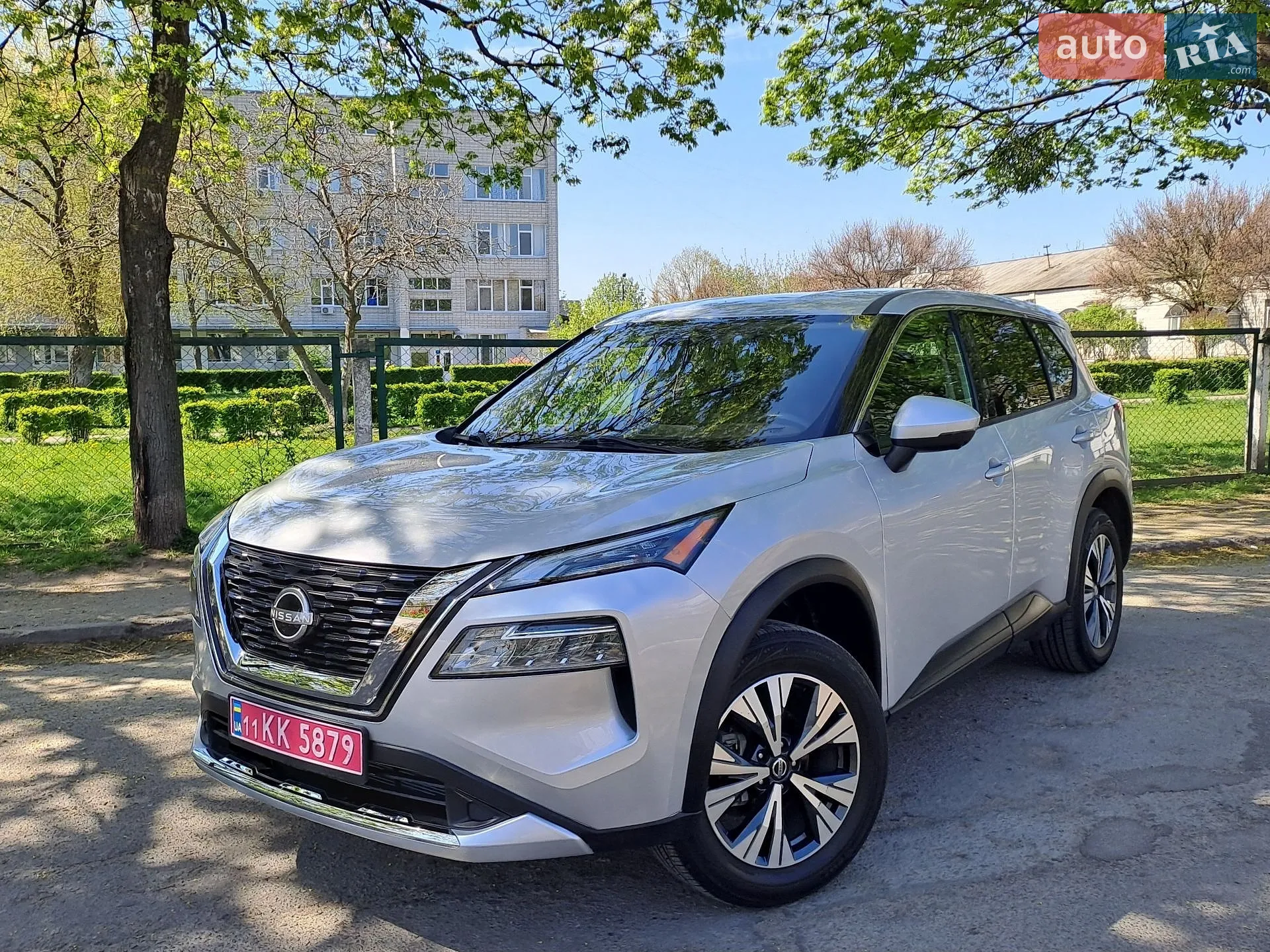 2021 Nissan Rogue - фото 1