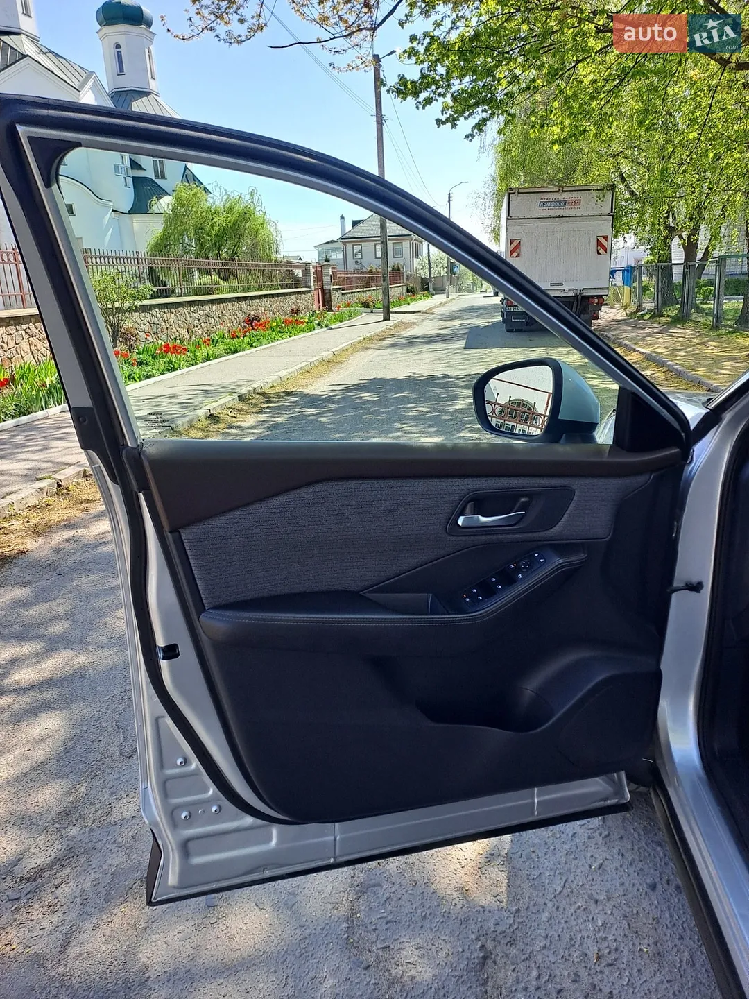 2021 Nissan Rogue - мініатюра 13