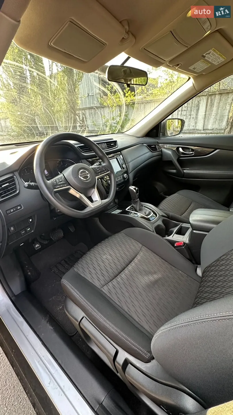 2018 Nissan Rogue - мініатюра 9