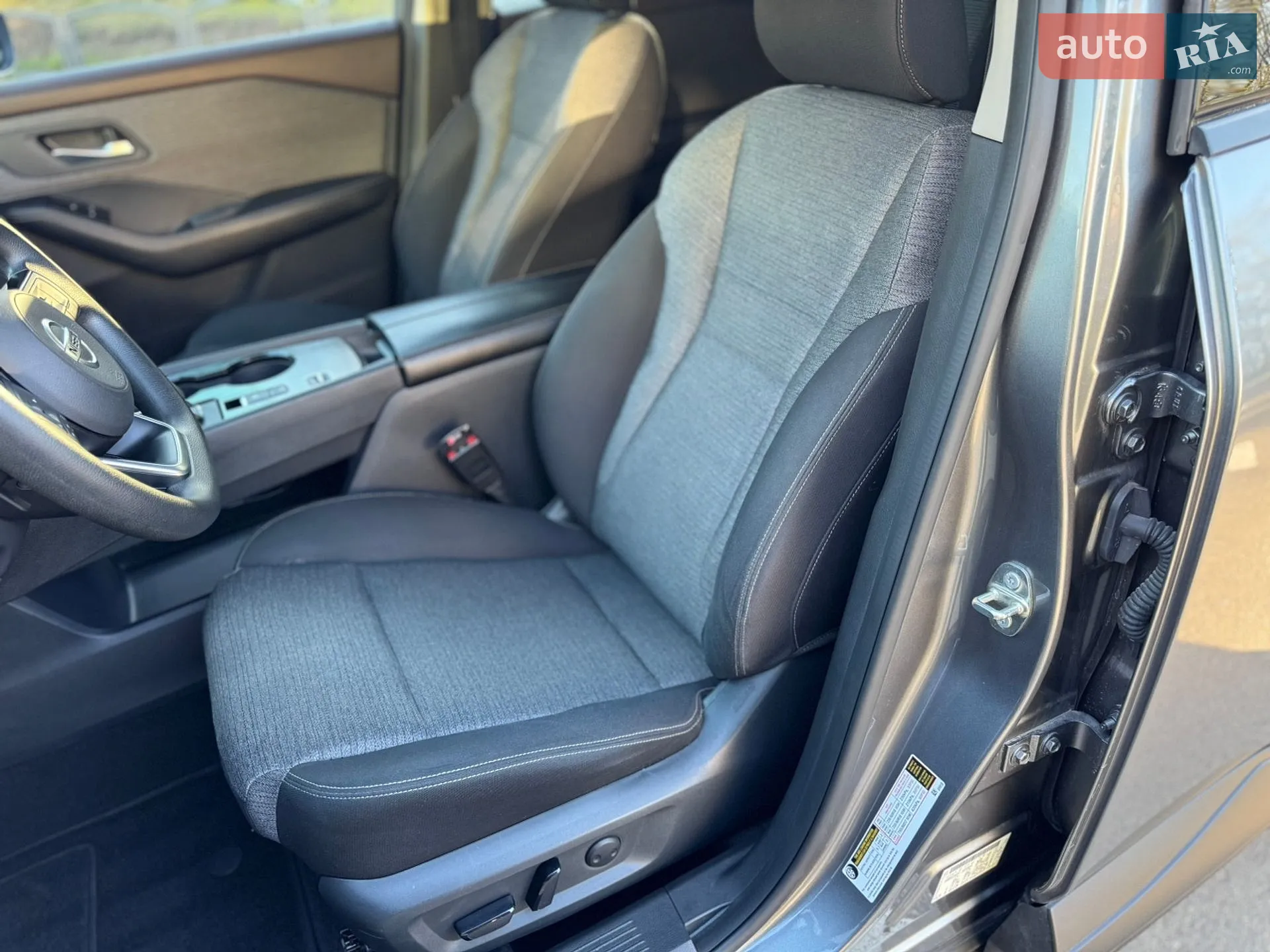 2021 Nissan Rogue - мініатюра 33