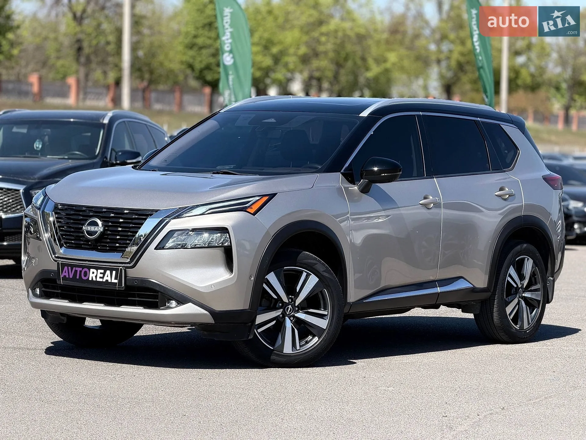 2021 Nissan Rogue - мініатюра 2