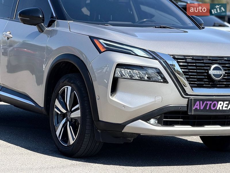 Внедорожник / Кроссовер Nissan Rogue 2021 в Кривом Роге