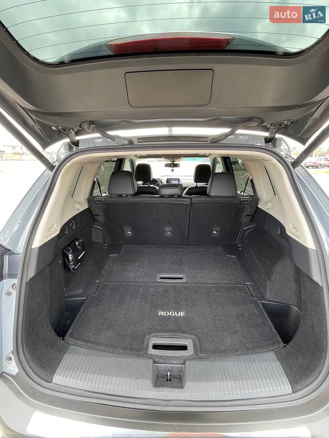 2021 Nissan Rogue - мініатюра 10