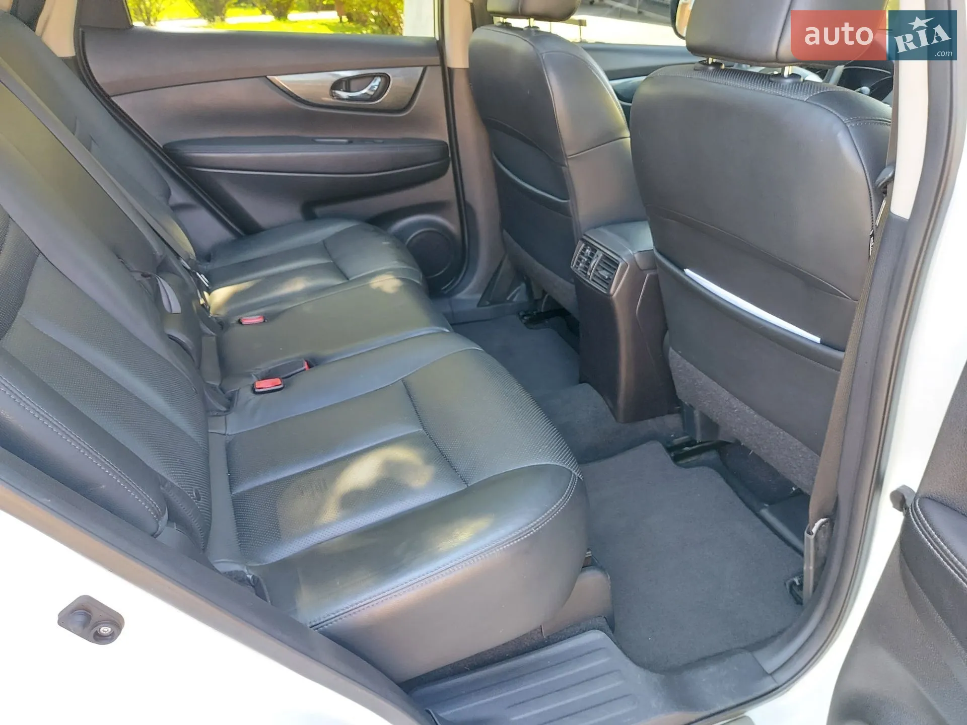 2015 Nissan Rogue - мініатюра 13