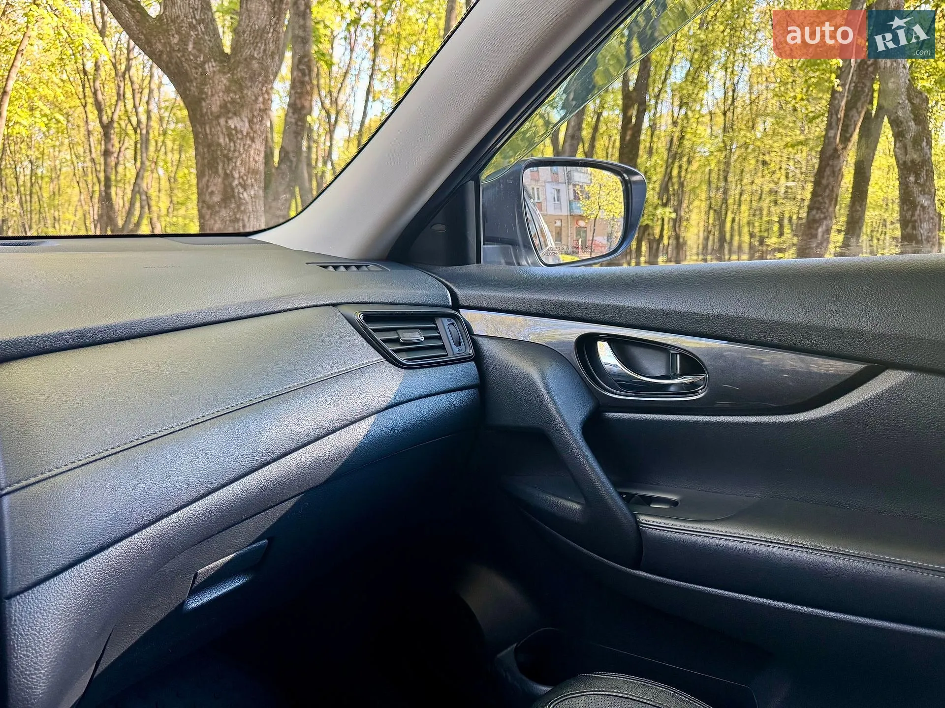 2018 Nissan Rogue - мініатюра 17