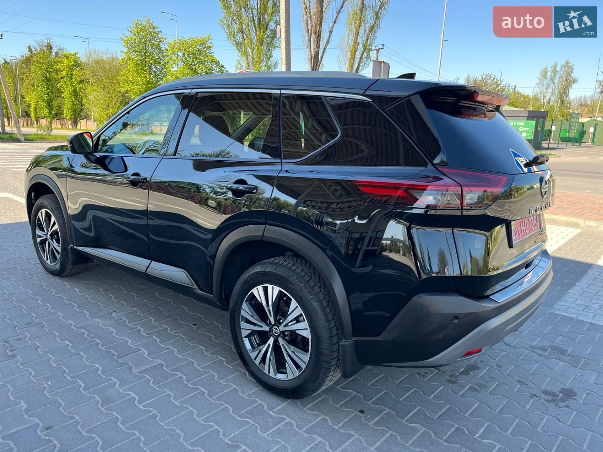 2021 Nissan Rogue - мініатюра 4