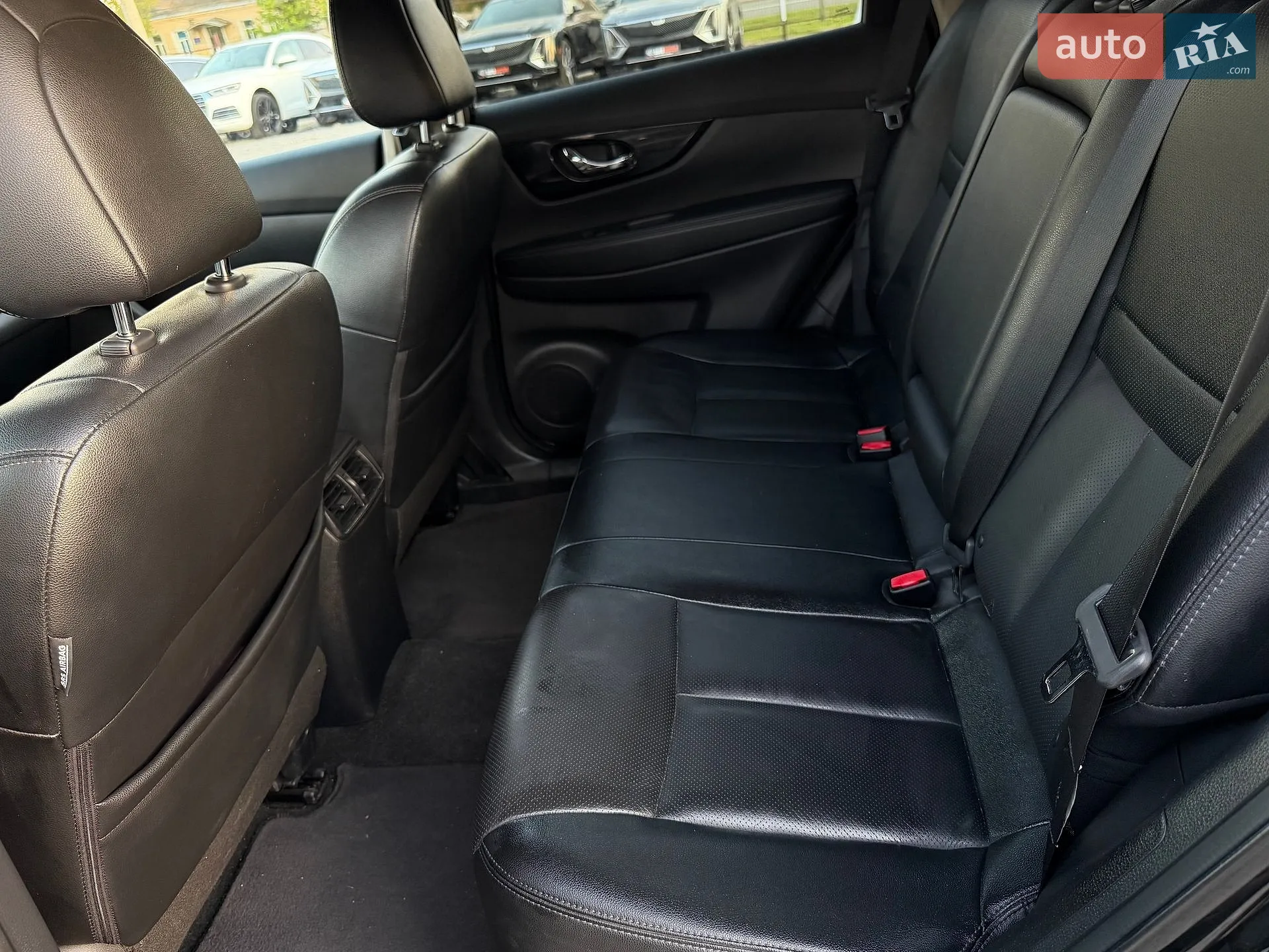 2018 Nissan Rogue - мініатюра 29