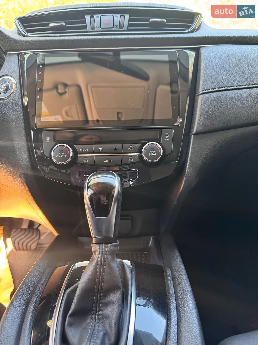 2017 Nissan Rogue - мініатюра 16