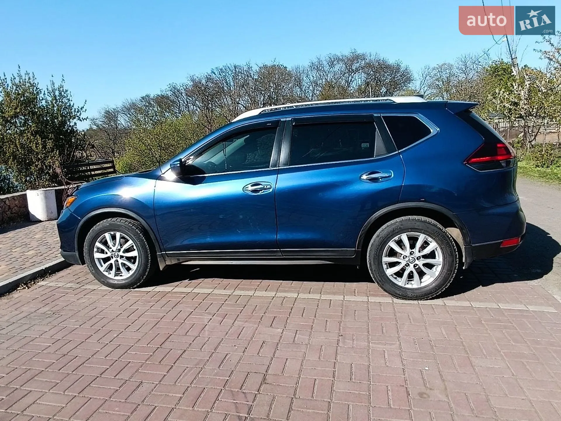 2017 Nissan Rogue - мініатюра 27