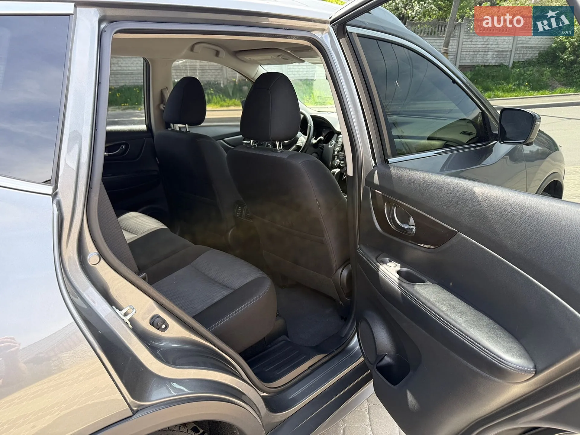 2019 Nissan Rogue - мініатюра 8