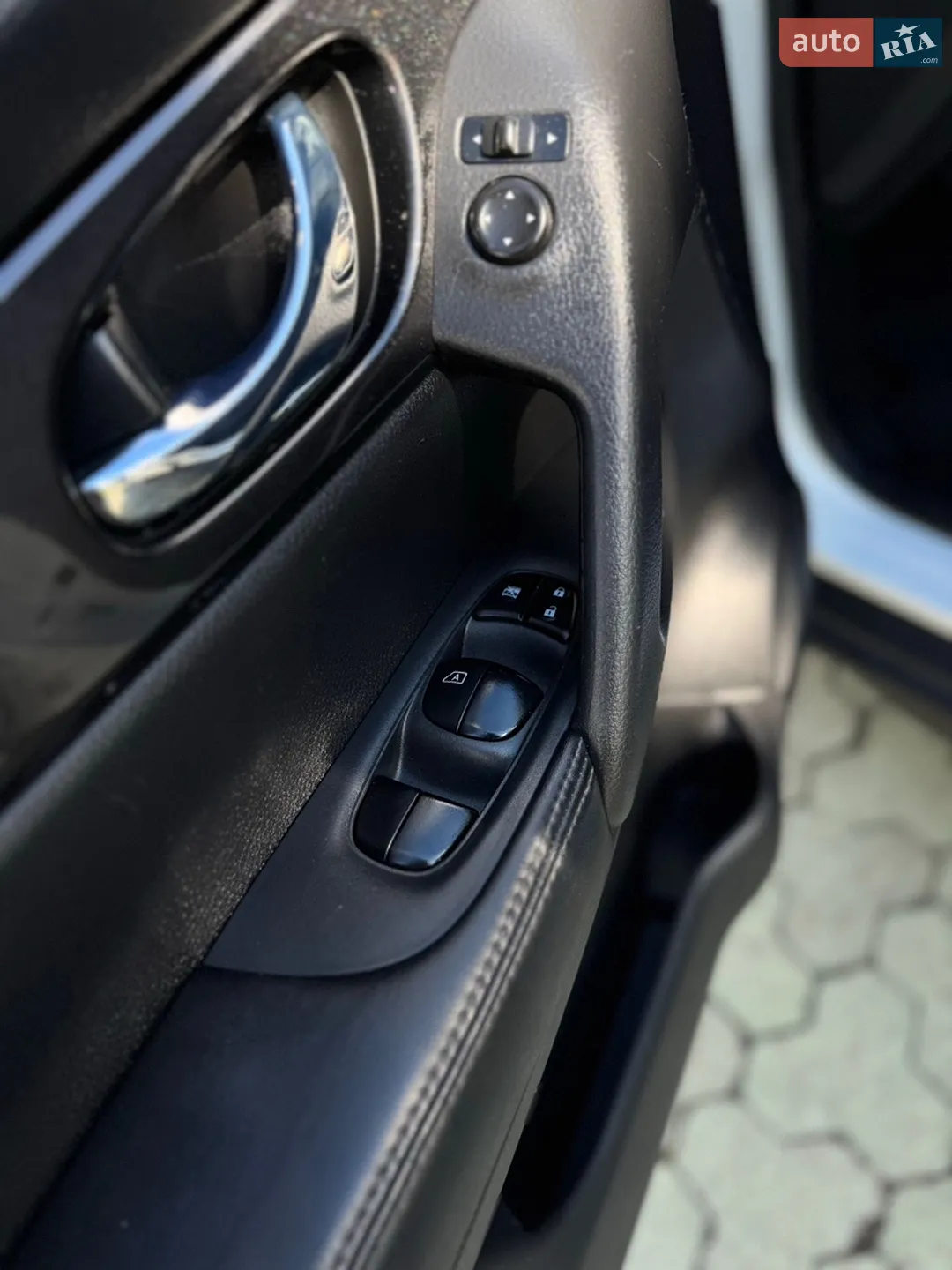 2017 Nissan Rogue - мініатюра 19
