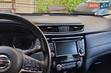 Внедорожник / Кроссовер Nissan Rogue 2018 в Киеве