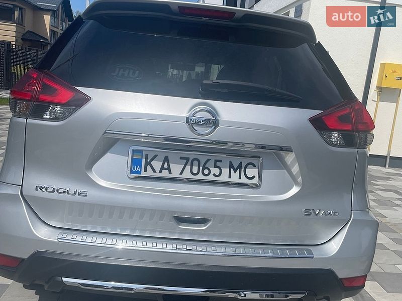 Внедорожник / Кроссовер Nissan Rogue 2018 в Киеве