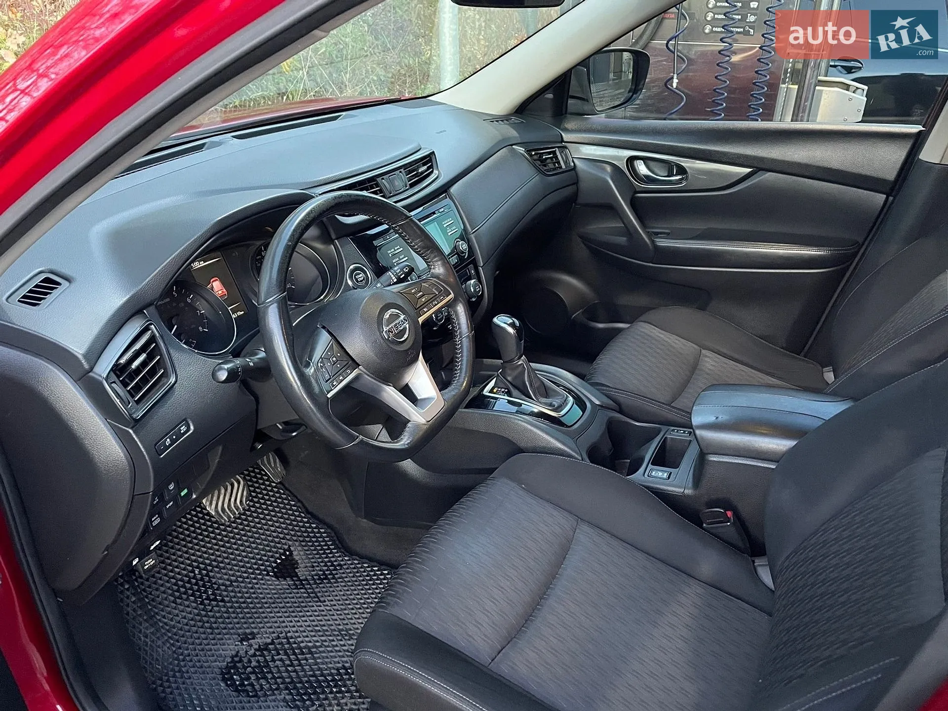 2017 Nissan Rogue - мініатюра 12