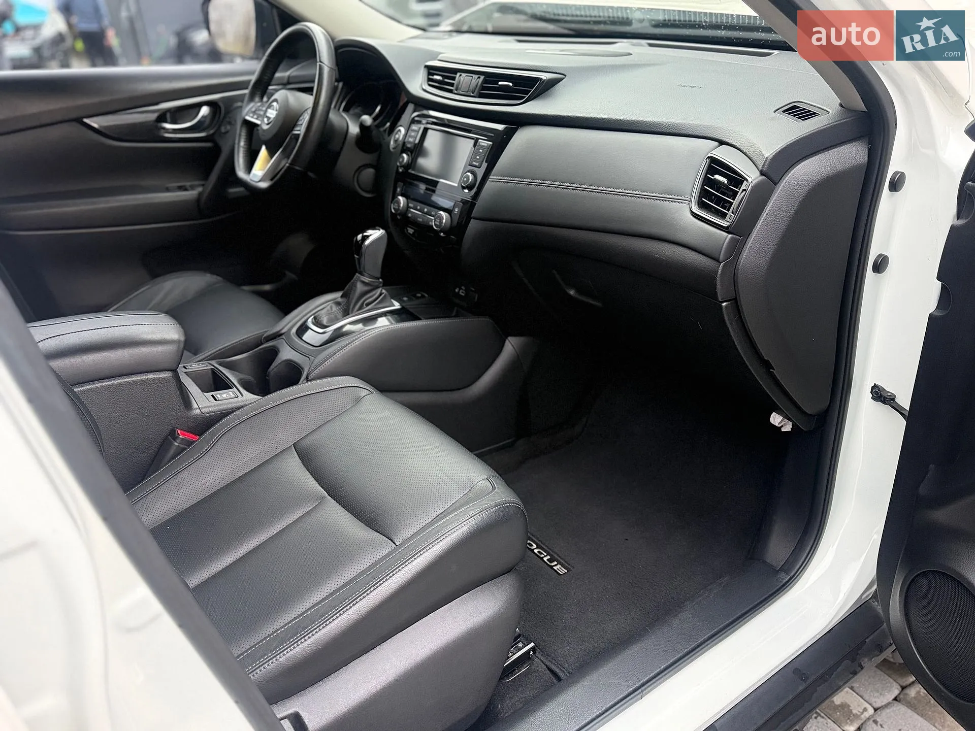 2018 Nissan Rogue - мініатюра 42