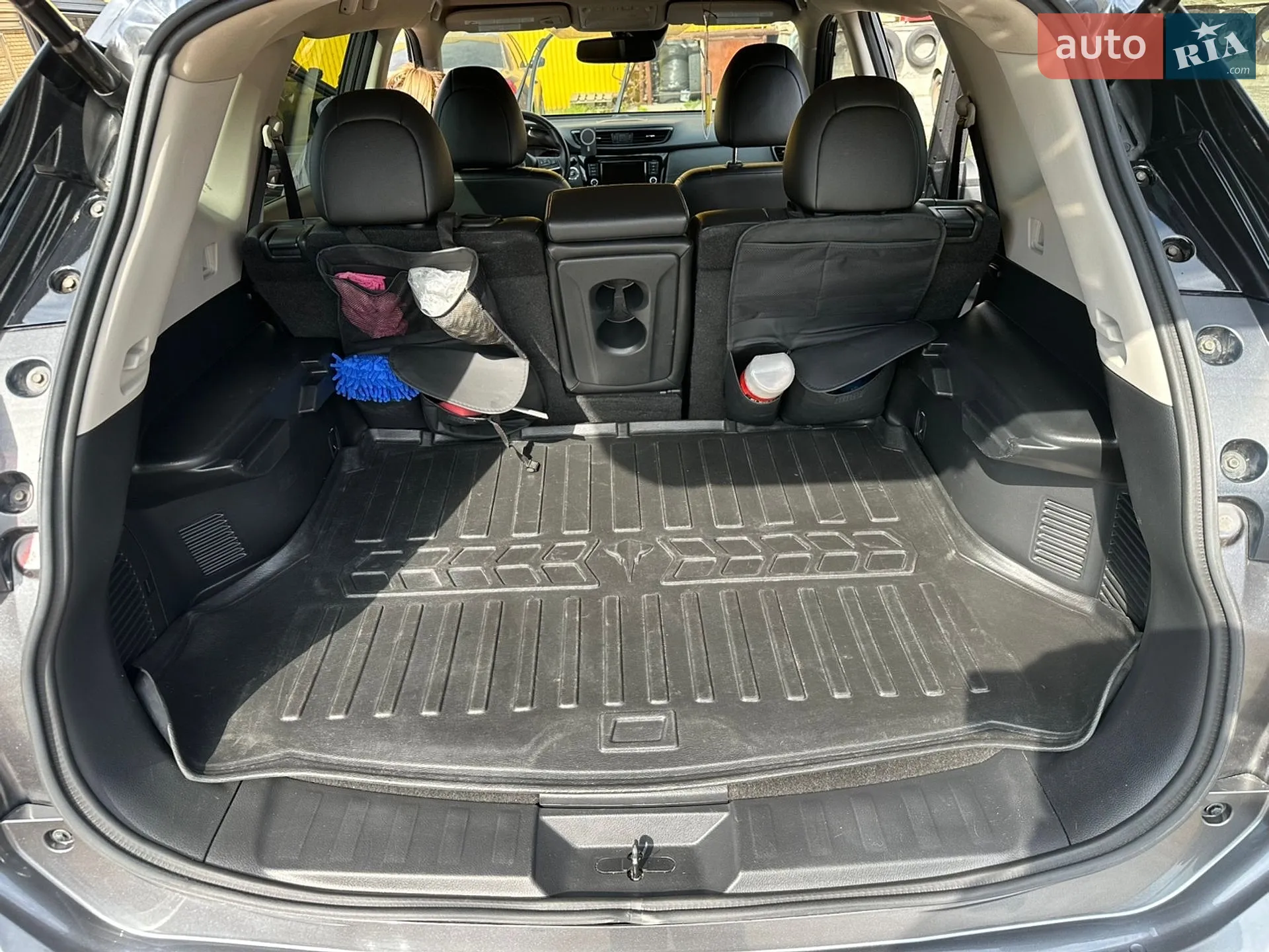 2019 Nissan Rogue - мініатюра 10