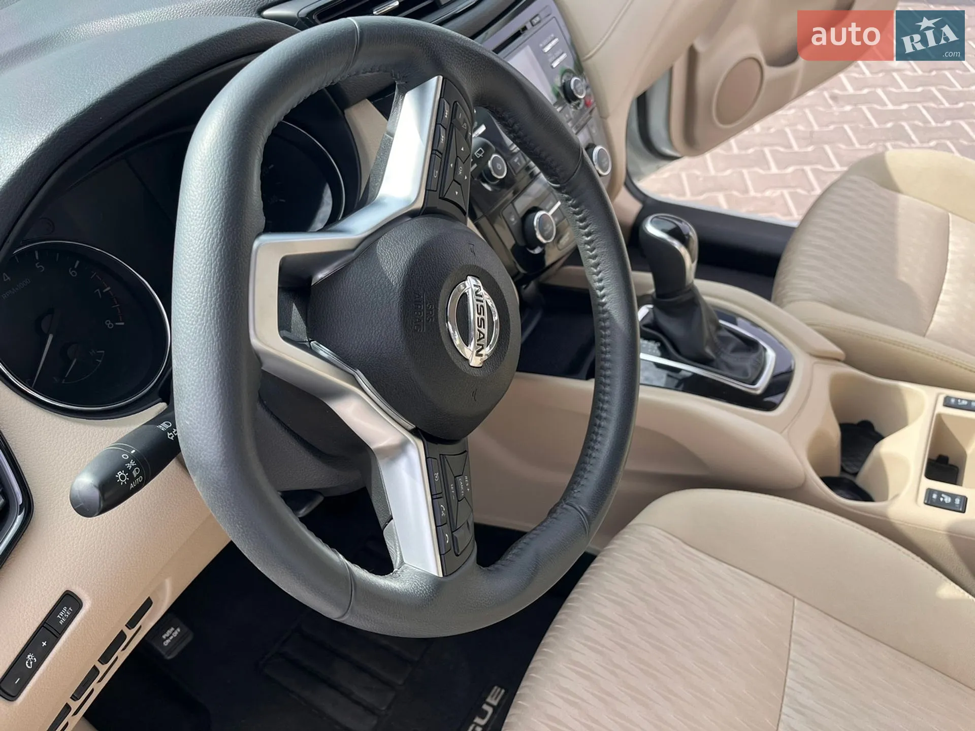 2017 Nissan Rogue - мініатюра 14