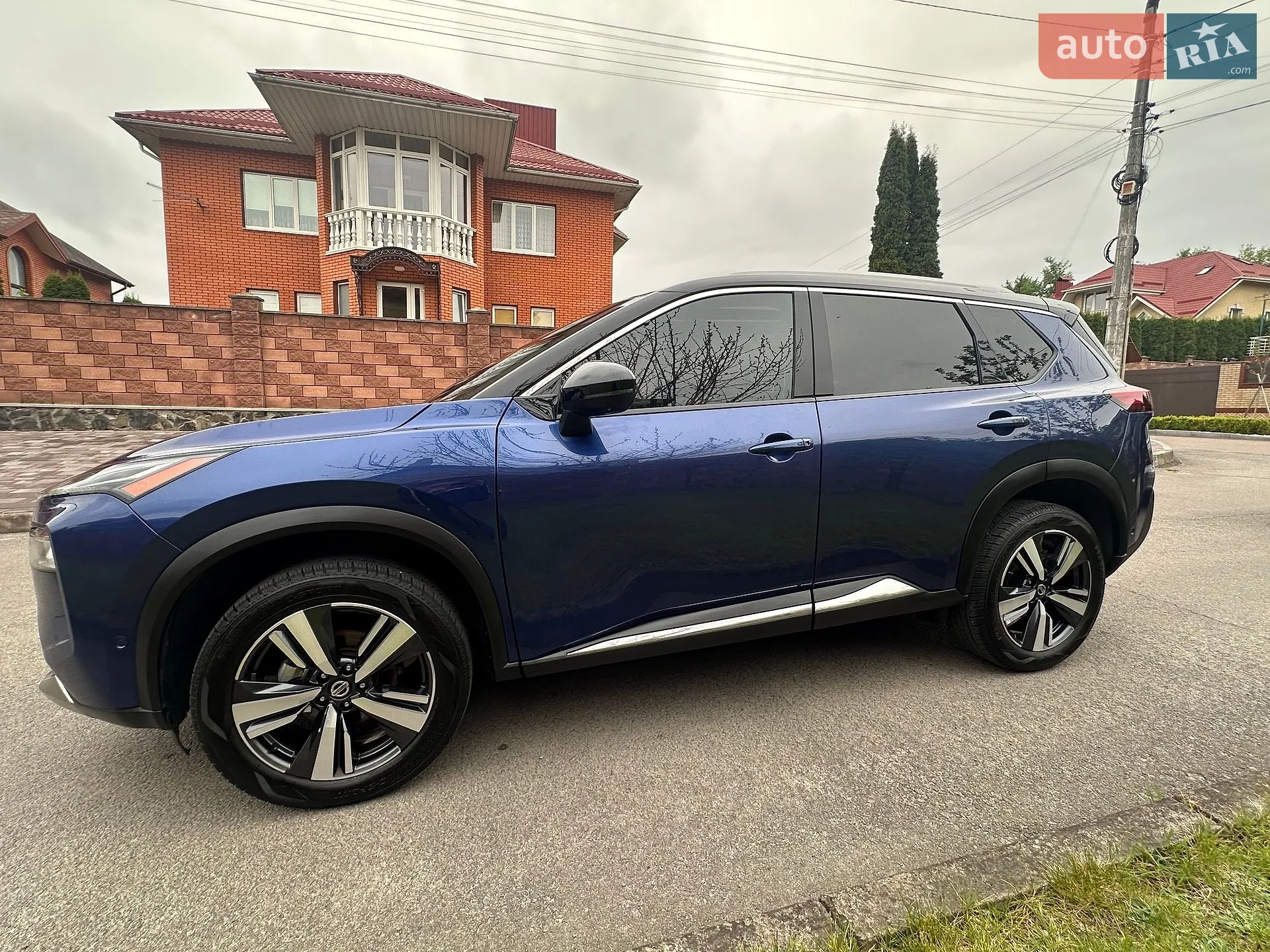 2021 Nissan Rogue - мініатюра 3