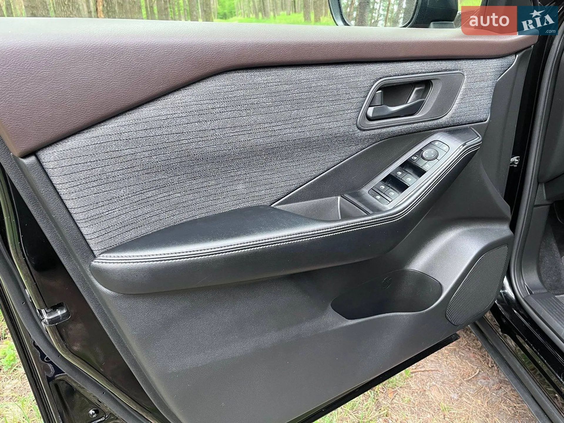 2020 Nissan Rogue - мініатюра 11