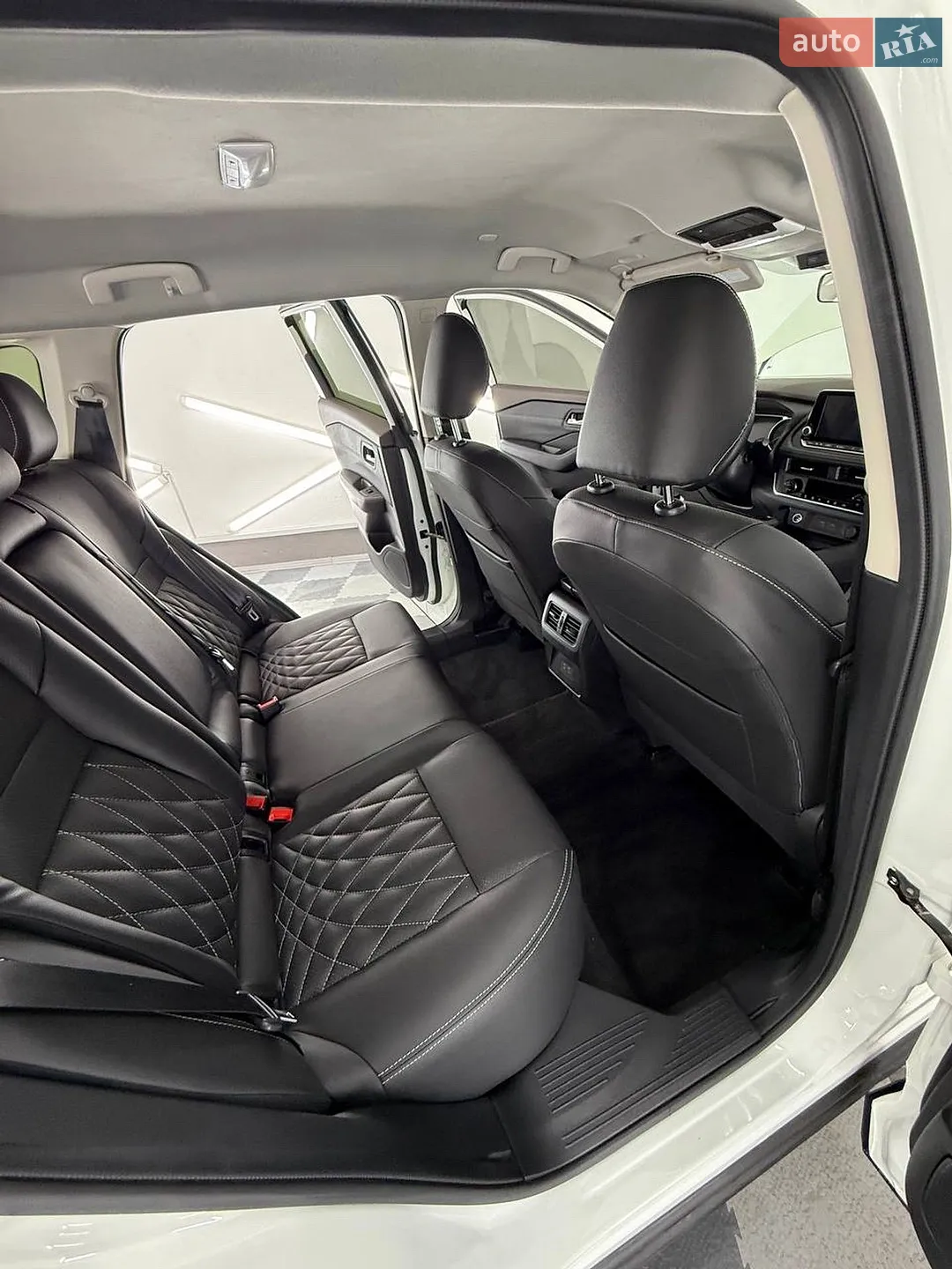 2023 Nissan Rogue - мініатюра 37
