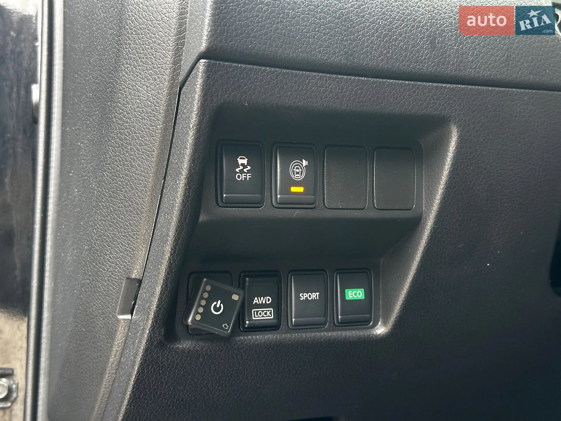 2017 Nissan Rogue - мініатюра 24