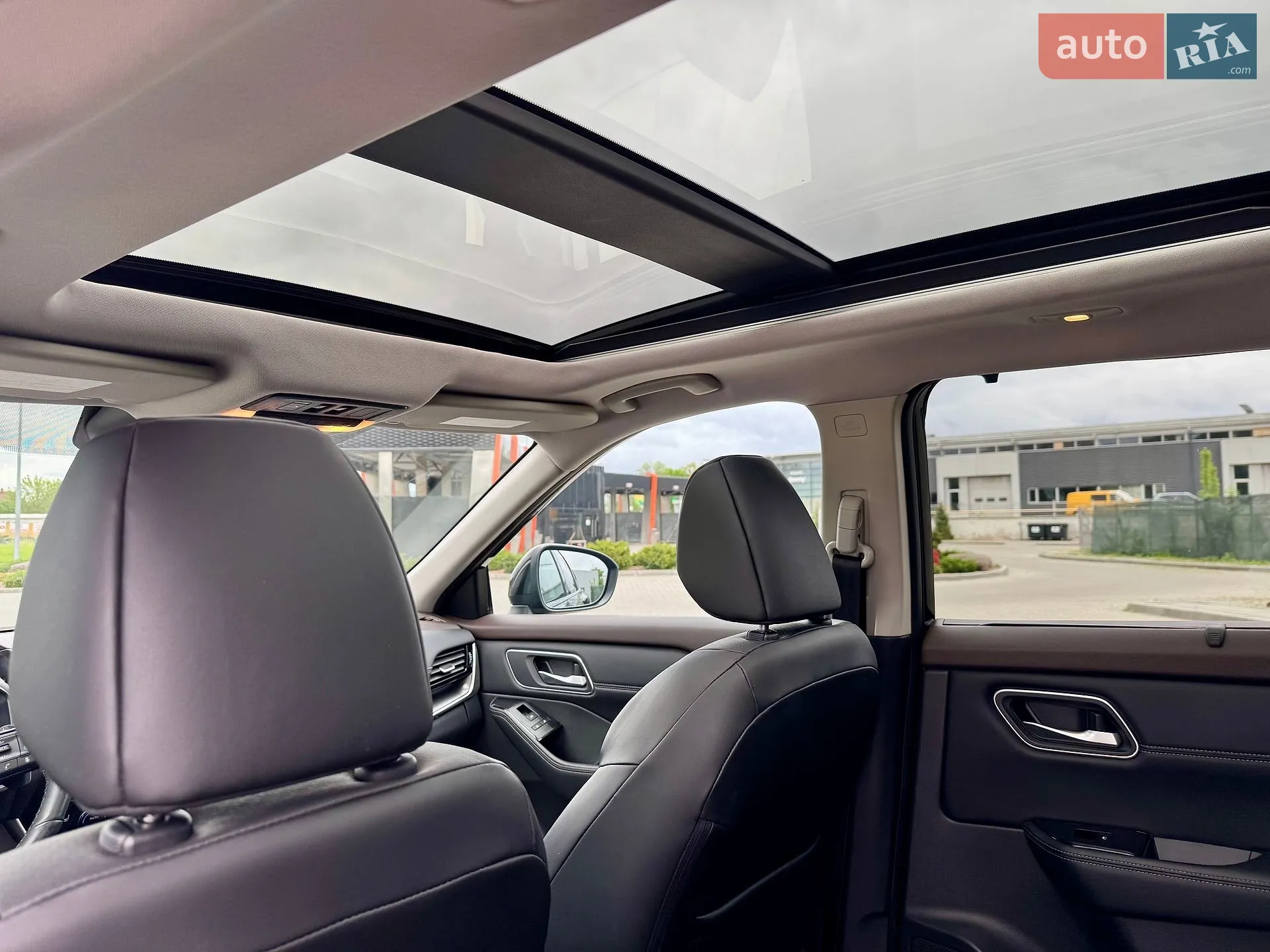 2021 Nissan Rogue - мініатюра 26