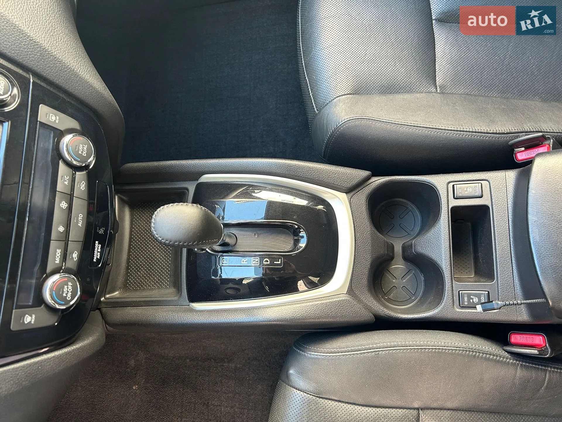 2014 Nissan Rogue - мініатюра 21