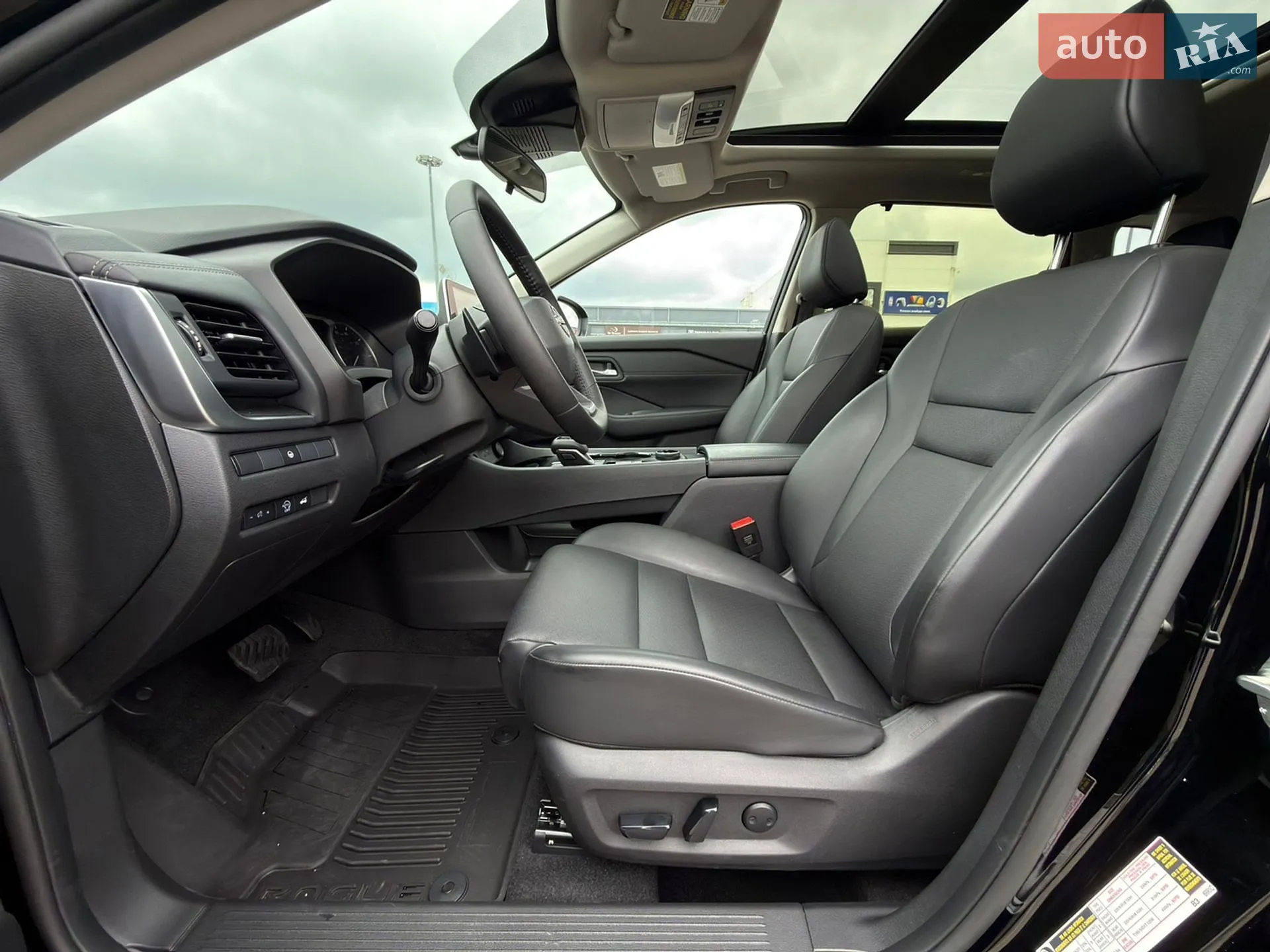 2025 Nissan Rogue - мініатюра 20