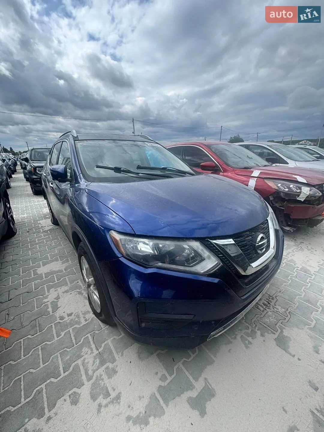 2017 Nissan Rogue - мініатюра 2