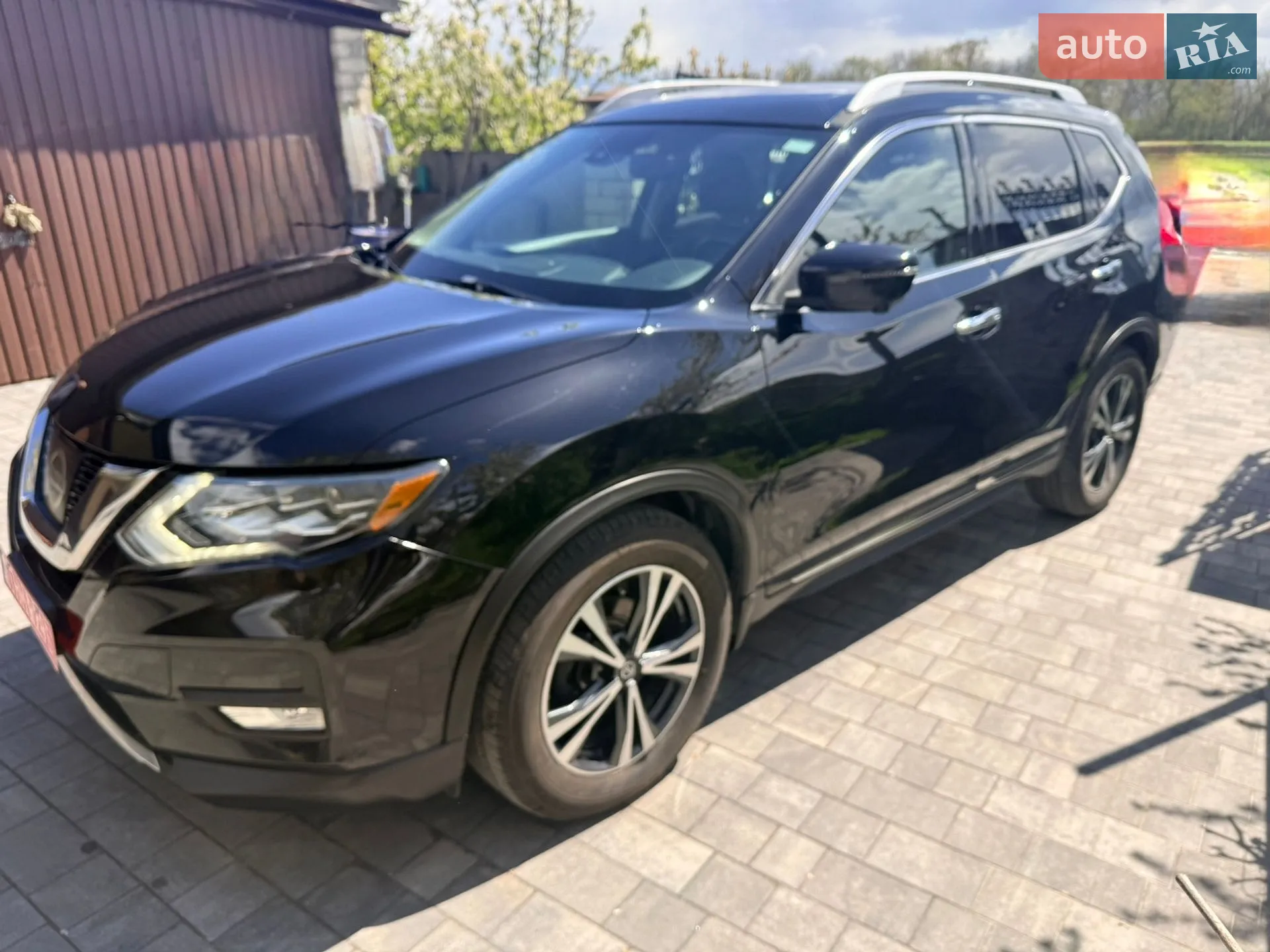 2017 Nissan Rogue - фото 1