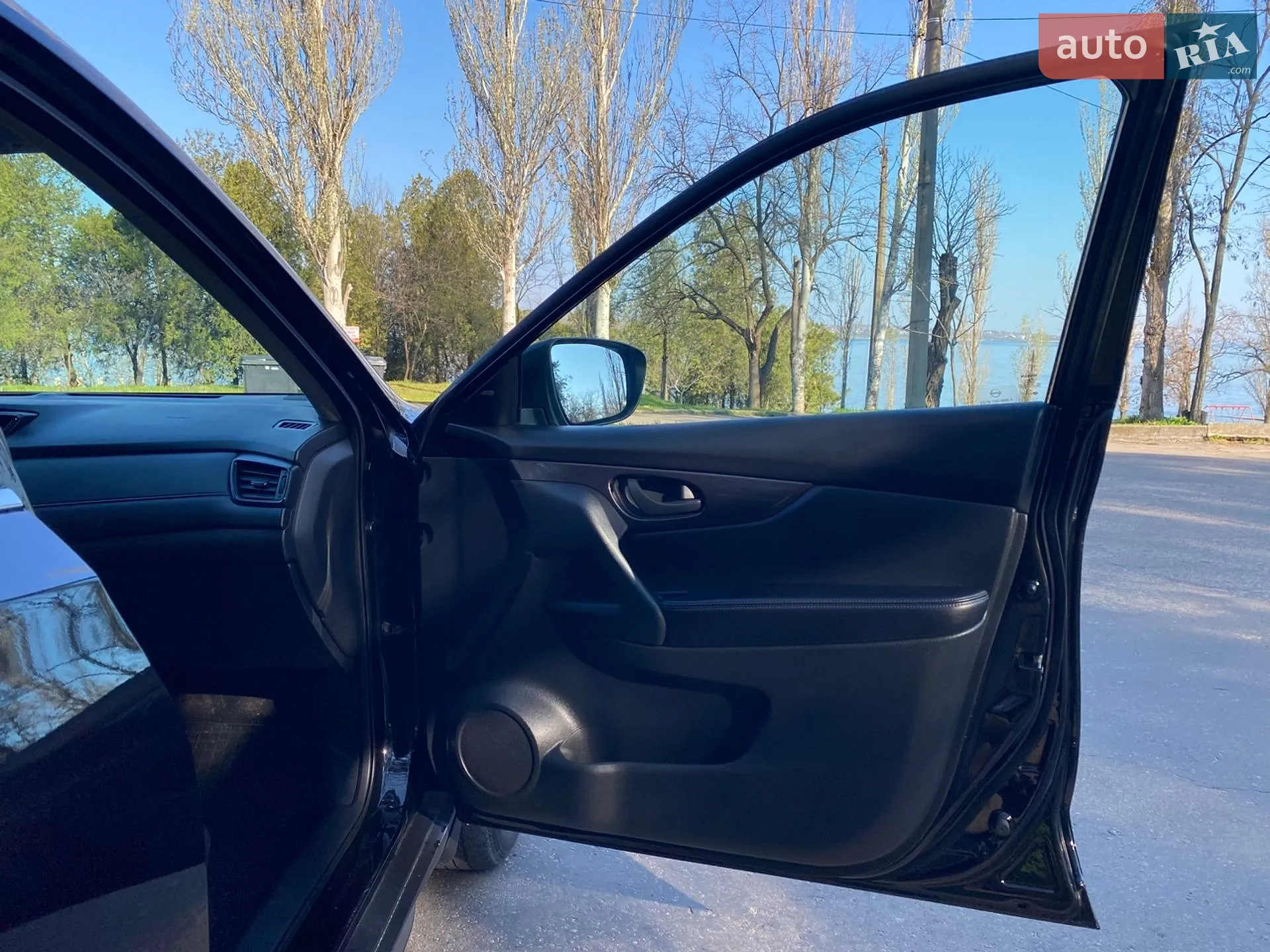 2019 Nissan Rogue - мініатюра 22