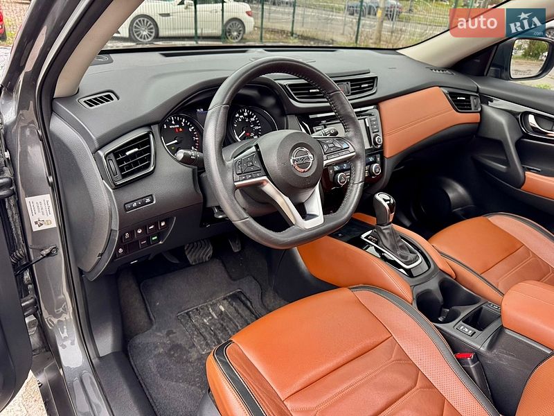 Внедорожник / Кроссовер Nissan Rogue 2019 в Киеве