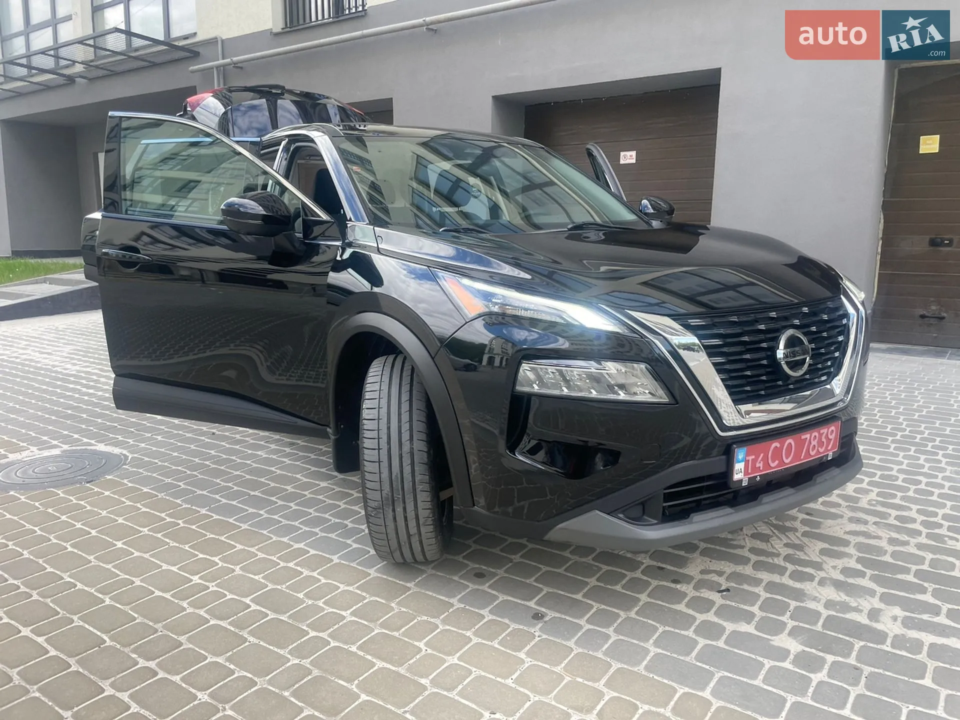 2021 Nissan Rogue - мініатюра 4