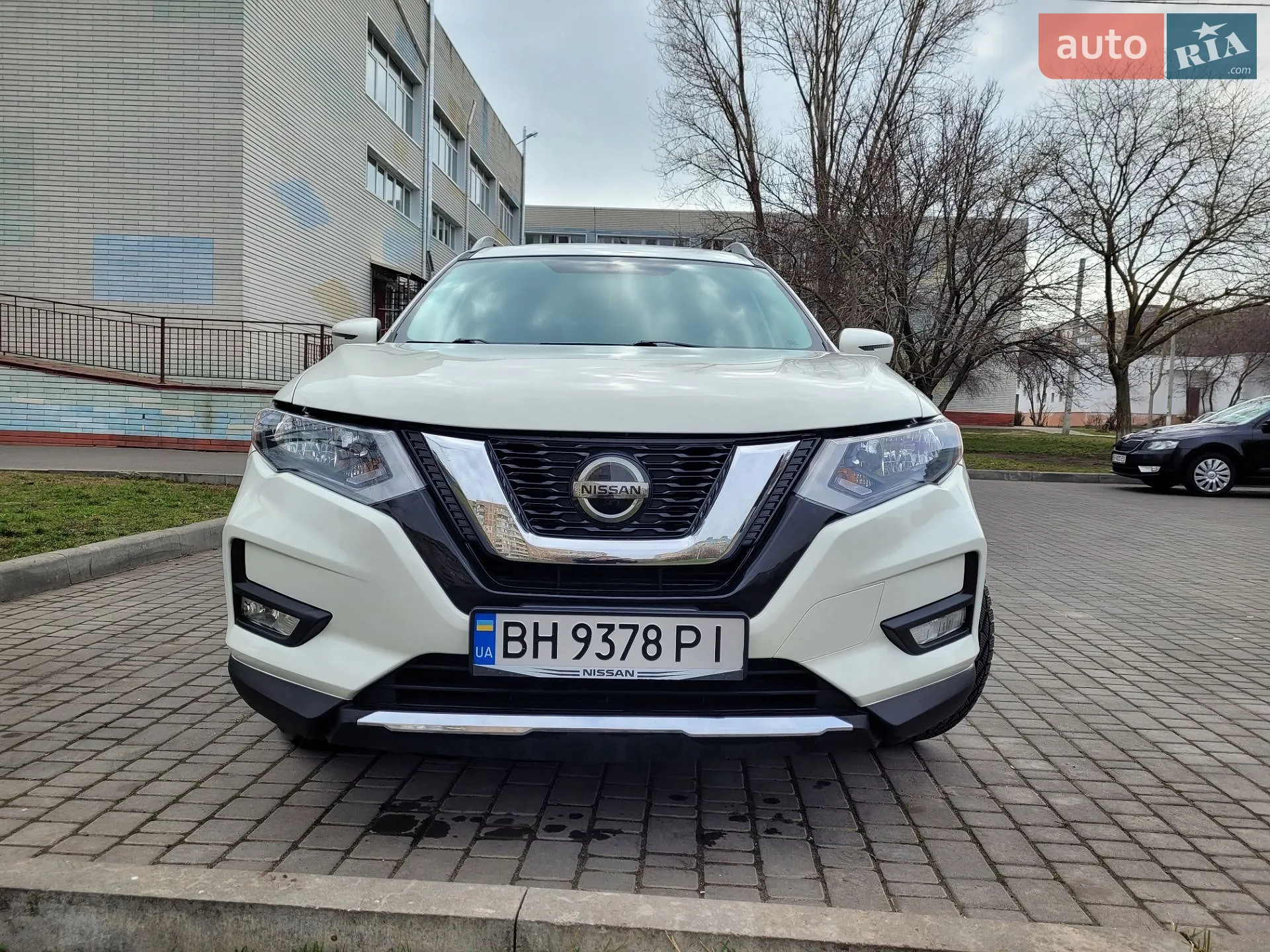 2018 Nissan Rogue - мініатюра 2