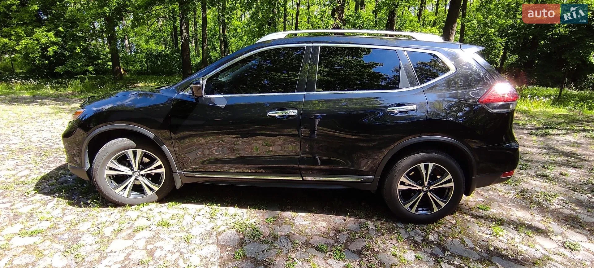 2017 Nissan Rogue - мініатюра 9