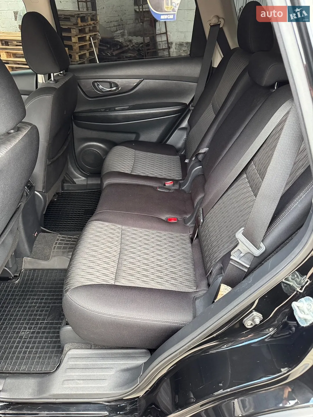 2019 Nissan Rogue - мініатюра 17