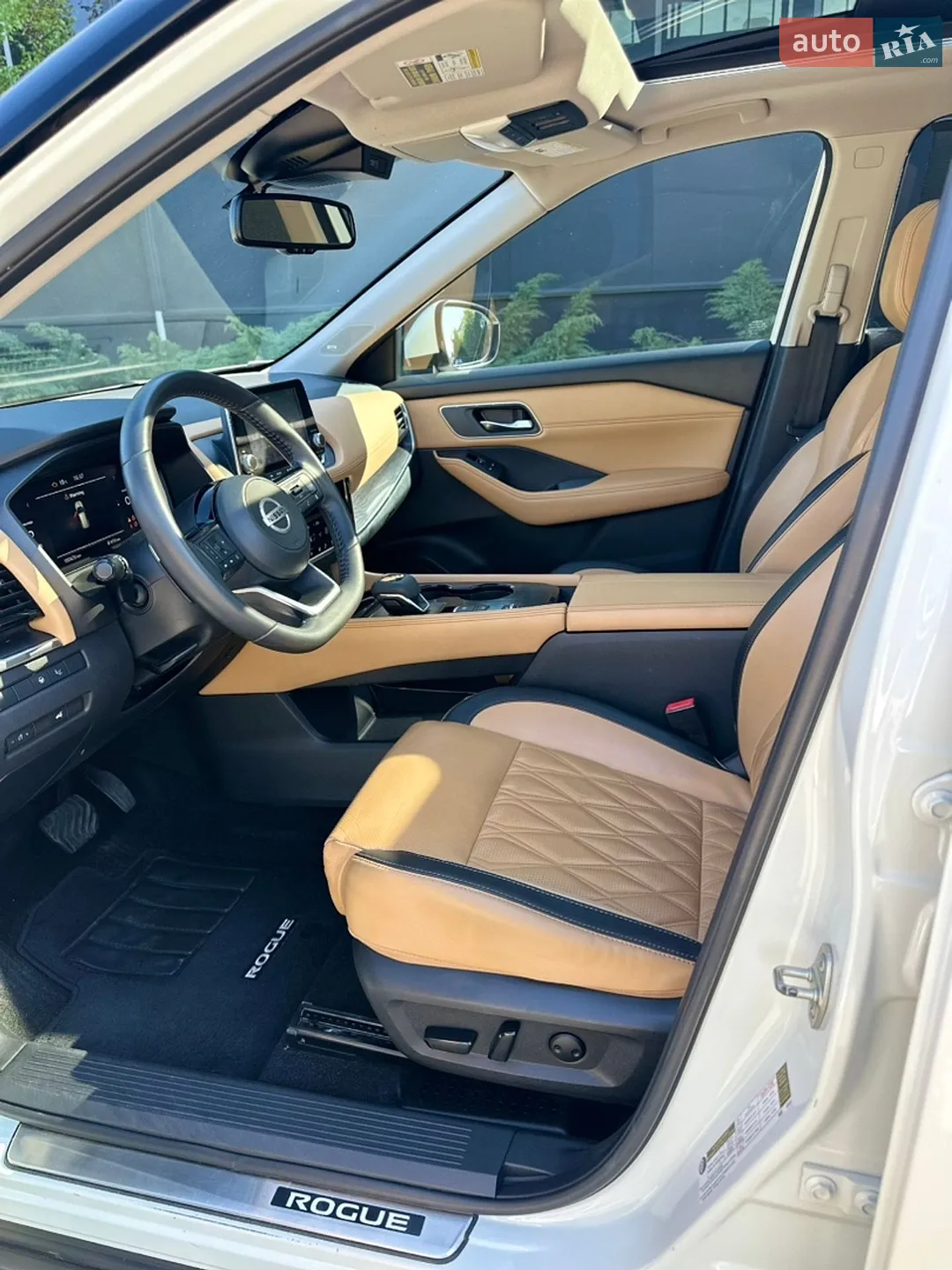 2021 Nissan Rogue - мініатюра 15