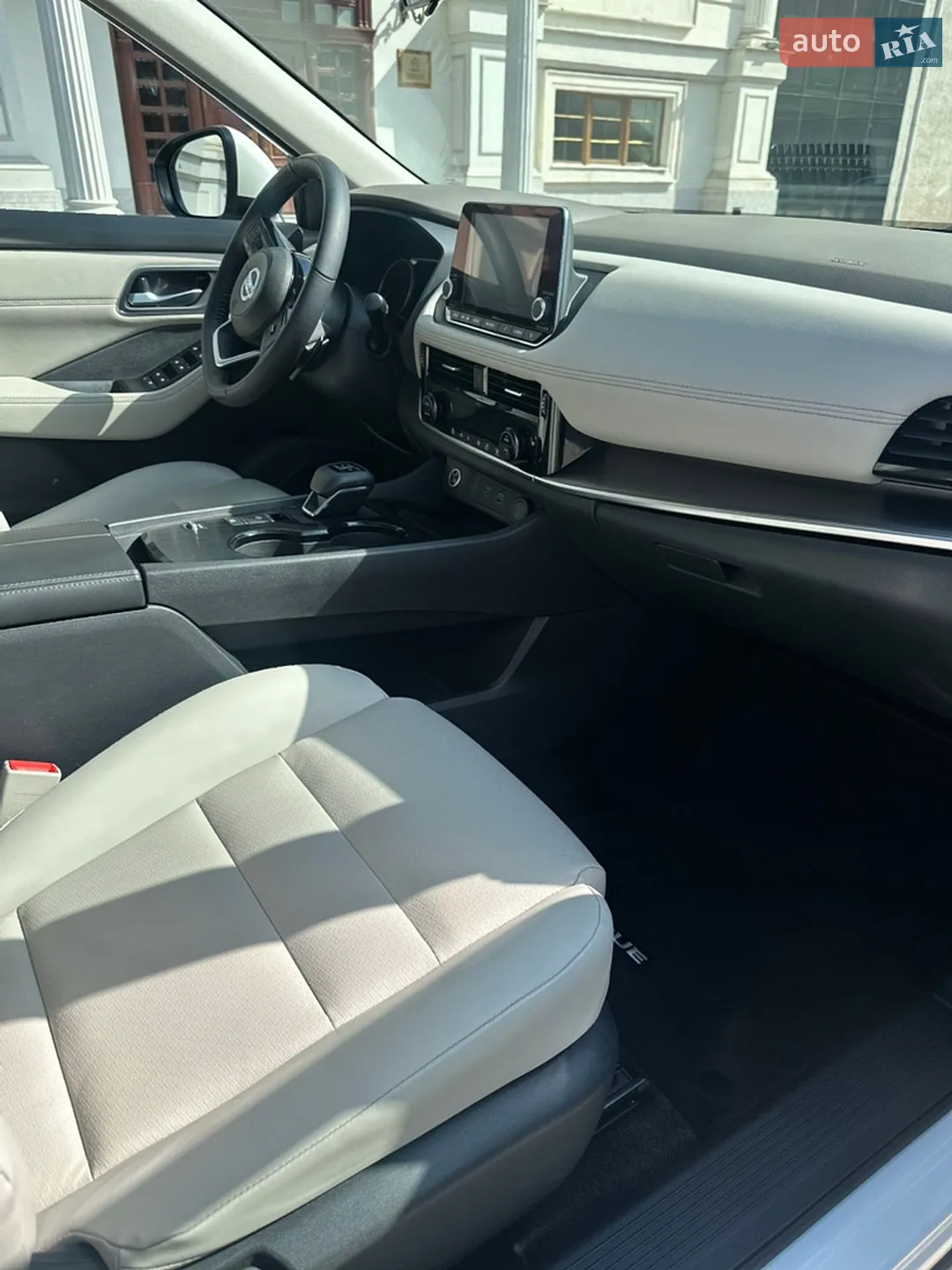 2021 Nissan Rogue - мініатюра 10