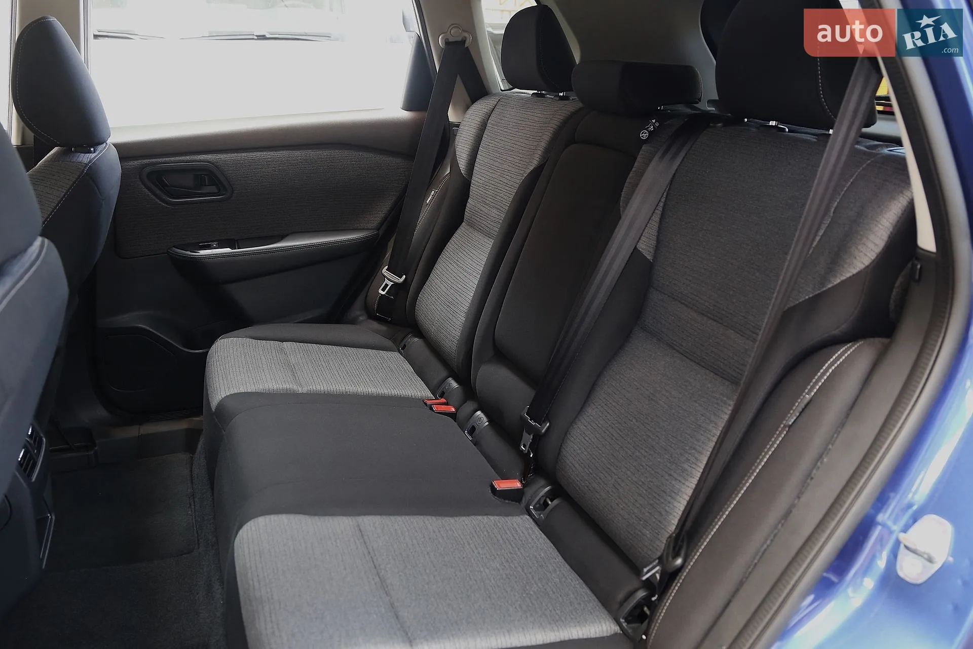 2021 Nissan Rogue - мініатюра 10