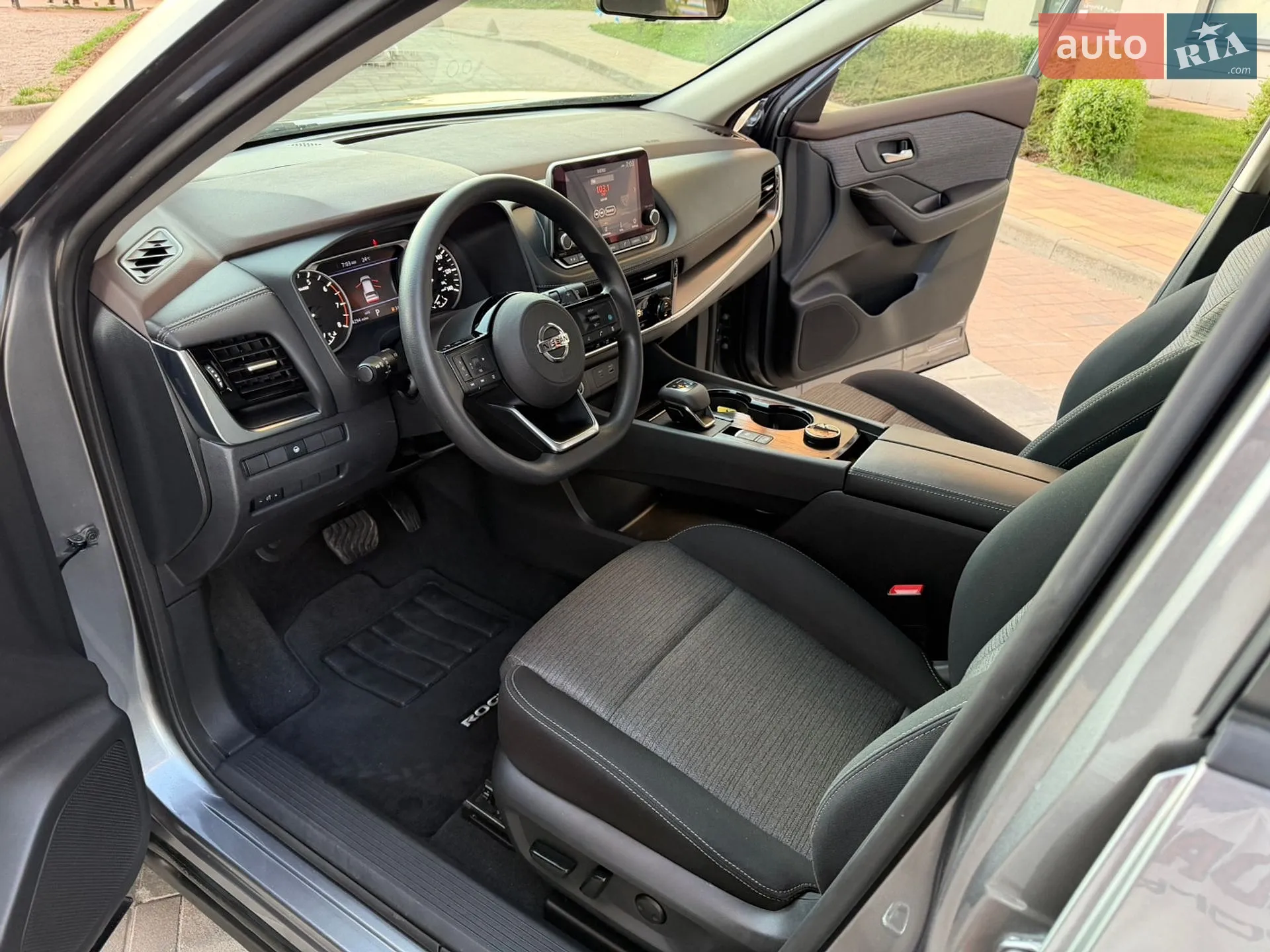 2022 Nissan Rogue - мініатюра 13