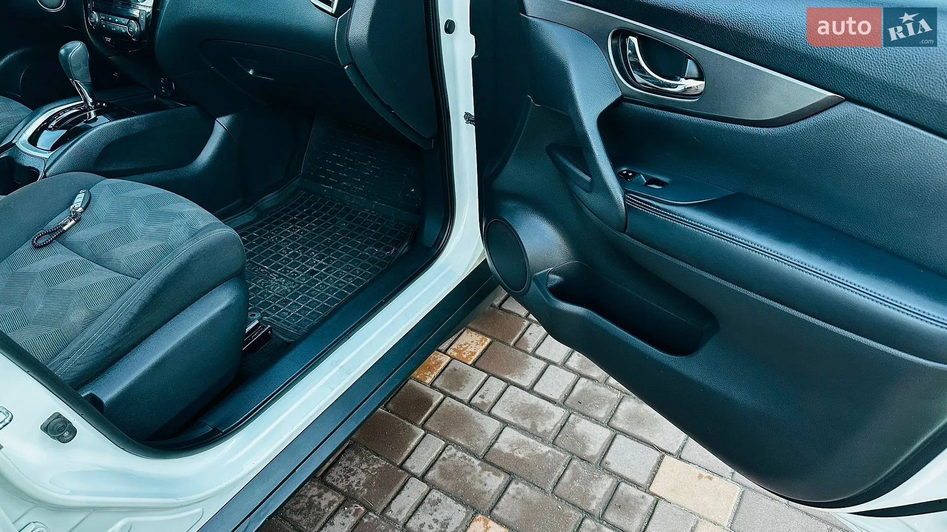 2016 Nissan Rogue - мініатюра 35